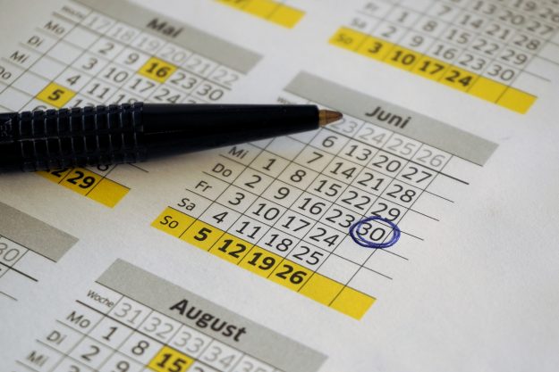 Image of a calendar - marking the importance of an operating calendar